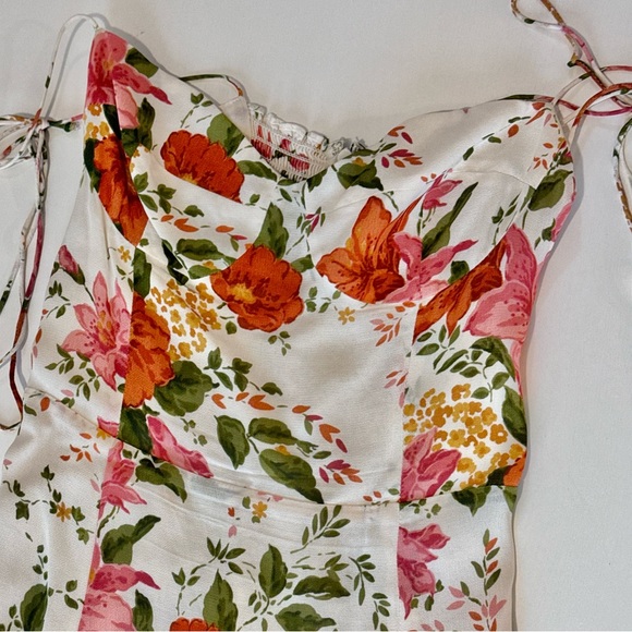 Reformation empire waist floral midi size 2 - Picture 8 of 14